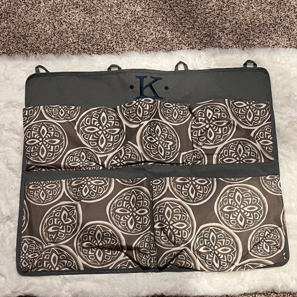 thirty one hangable organizer